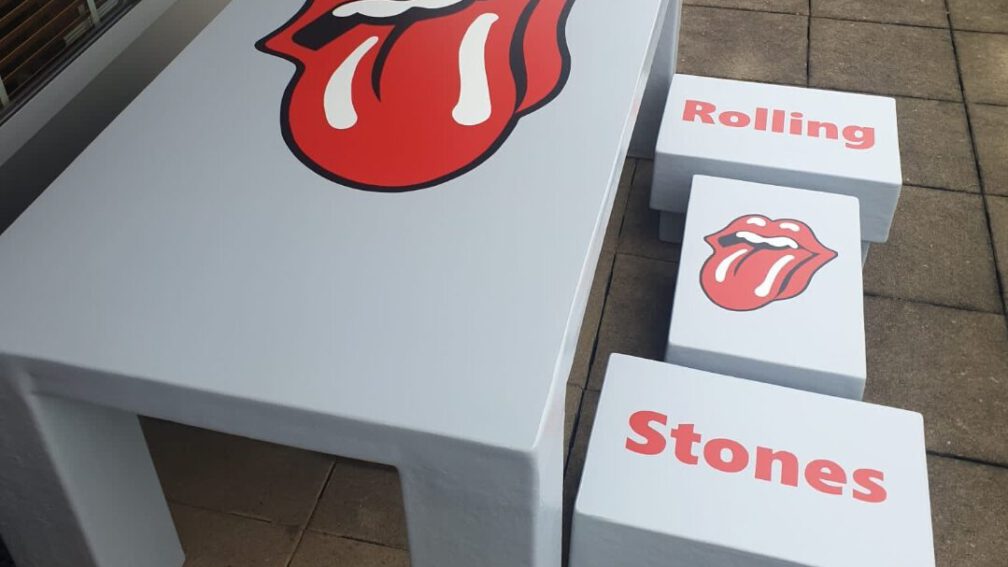 Rolling stones cut